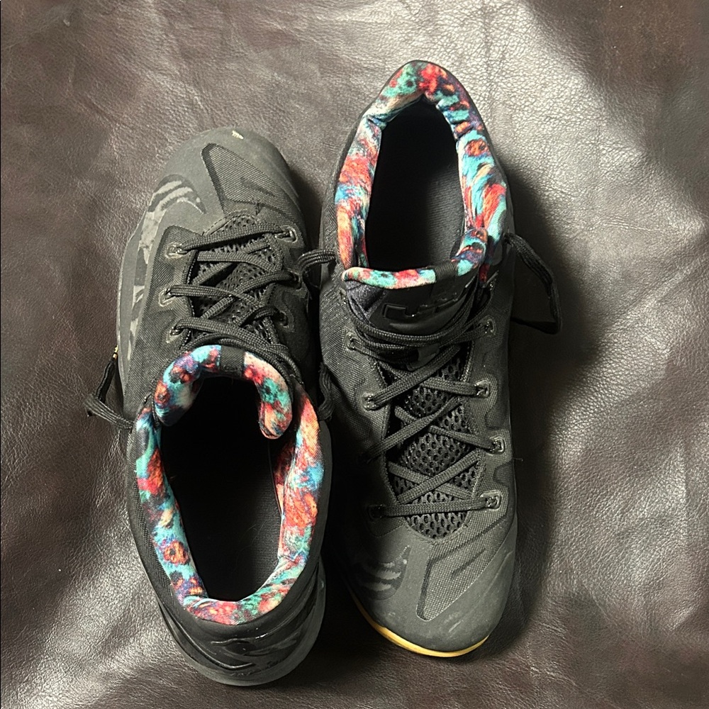 Nike Max LeBron 11 Low Gum 2014